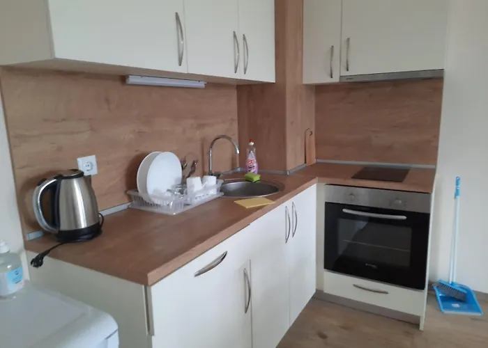 Zornitsa Ξενοδοχείο με διαμερίσματα Πριμόρσκο